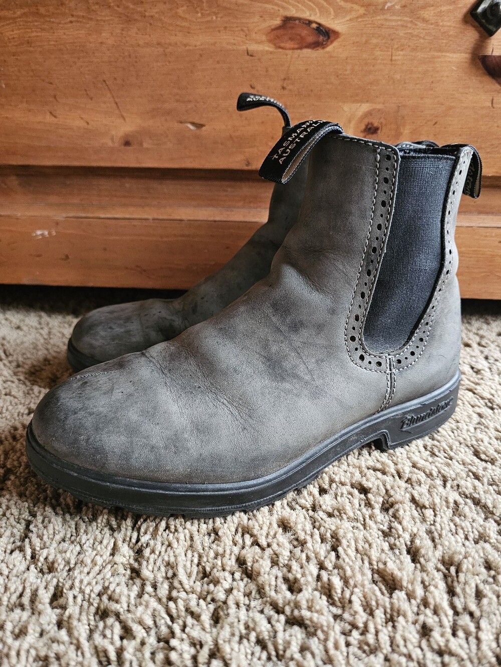 Blundstone Chelsea Boots Gray Sz 6.5/US 9.5